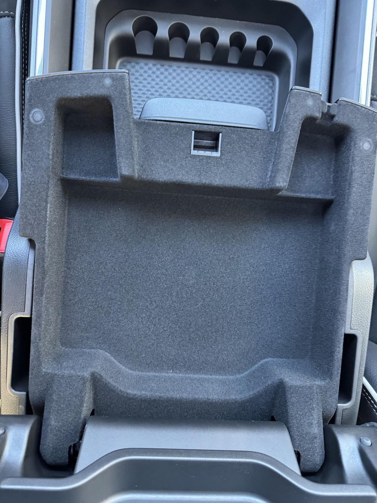 2025 RAM Ram 1500 RAM 1500 LARAMIE CREW CAB 4X4 5'7' BOX