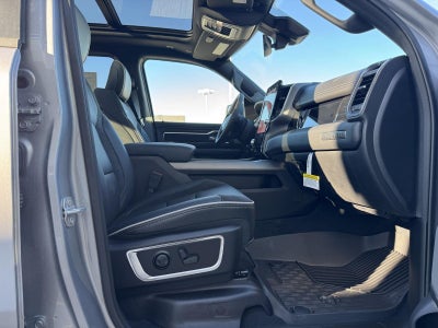 2025 RAM Ram 1500 RAM 1500 LARAMIE CREW CAB 4X4 5'7' BOX