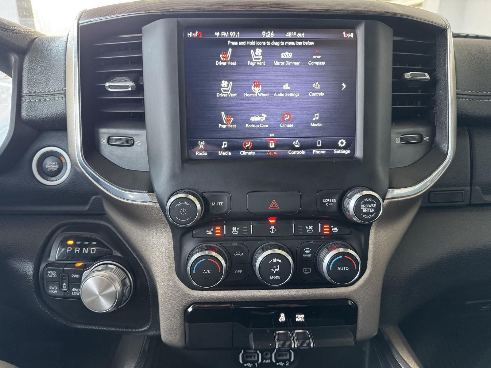 2019 RAM 1500 Laramie Crew Cab 4x4 5'7' Box