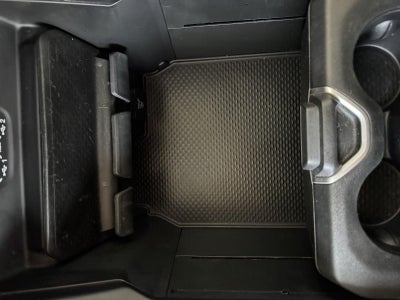 2019 RAM 1500 Laramie Crew Cab 4x4 5'7' Box