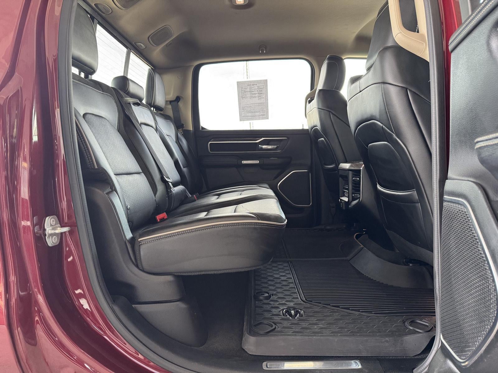 2019 RAM 1500 Laramie Crew Cab 4x4 5'7' Box