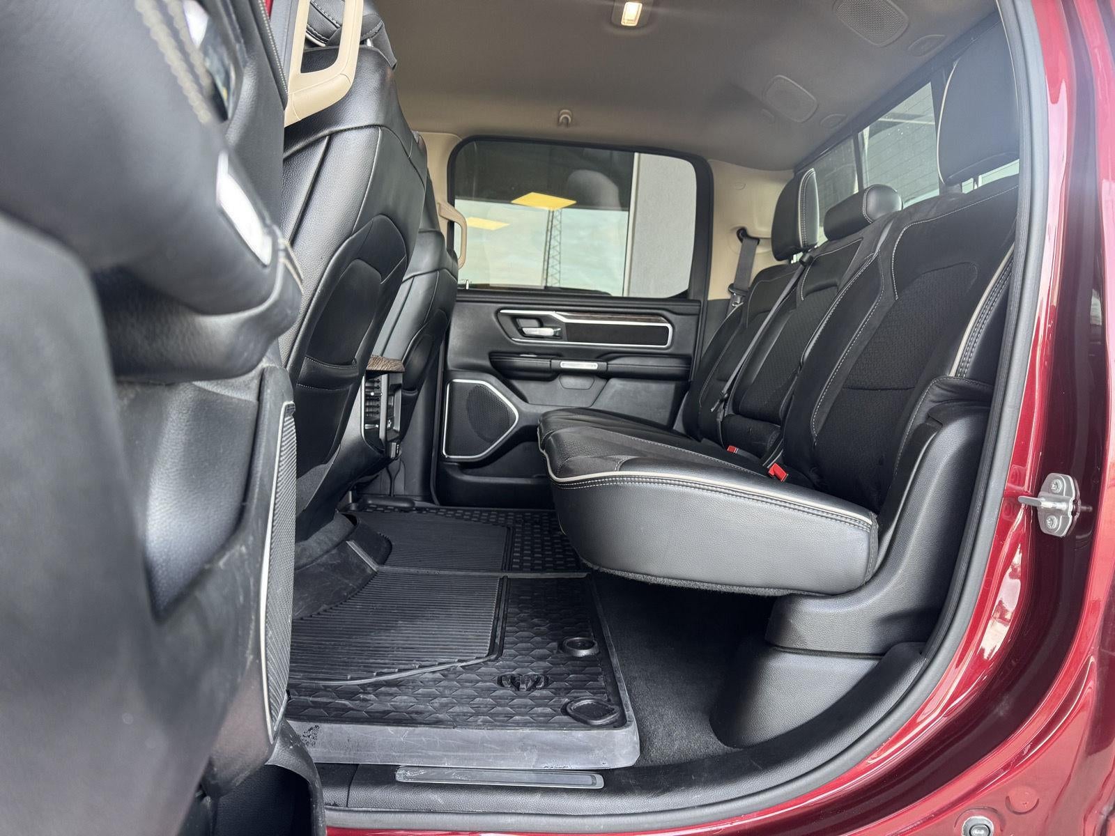 2019 RAM 1500 Laramie Crew Cab 4x4 5'7' Box