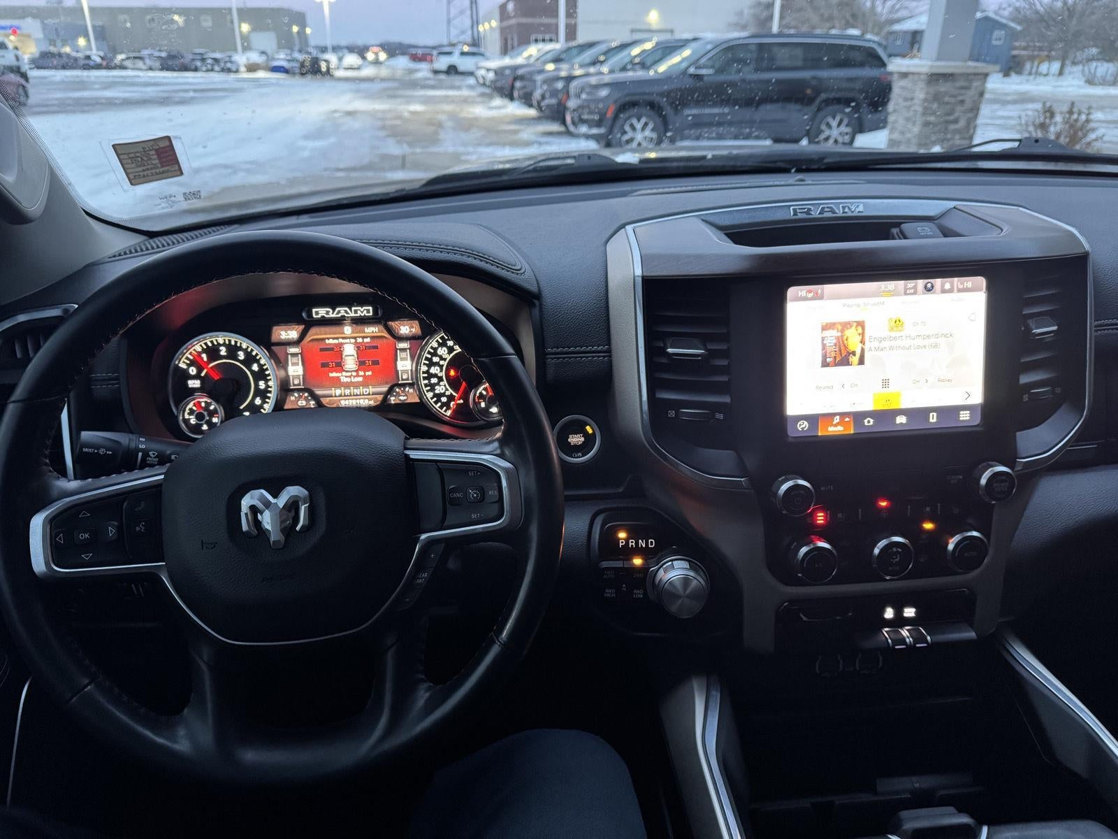 2022 RAM 1500 Laramie Crew Cab 4x4 5'7' Box