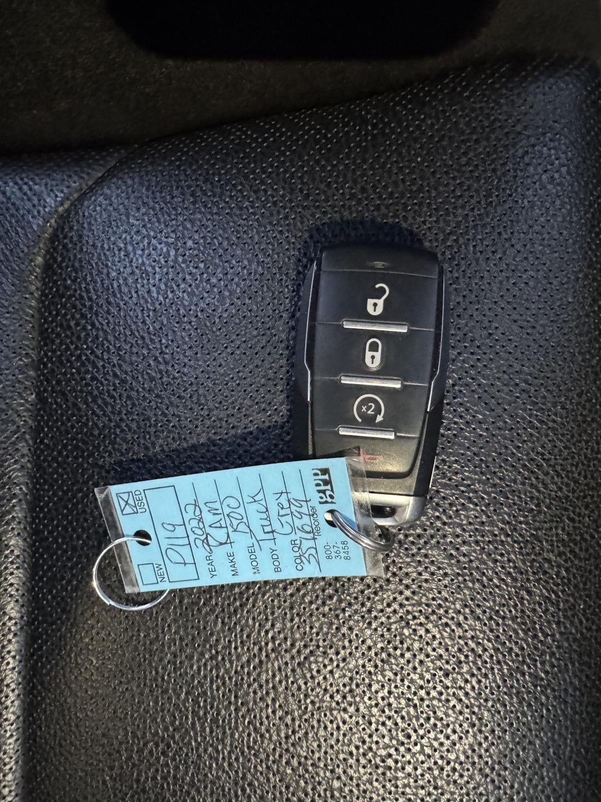 2022 RAM 1500 Laramie Crew Cab 4x4 5'7' Box