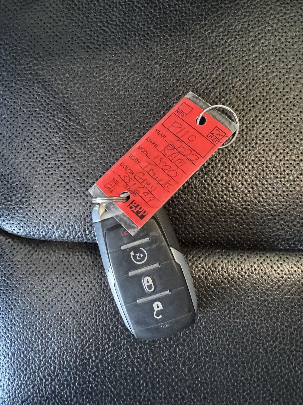 2022 RAM 1500 Laramie Crew Cab 4x4 5'7' Box