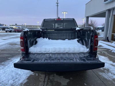 2022 RAM 1500 Laramie Crew Cab 4x4 5'7' Box