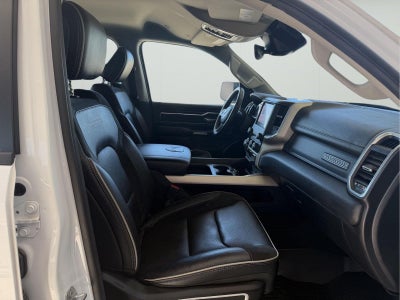 2022 RAM 1500 Laramie Crew Cab 4x4 5'7' Box