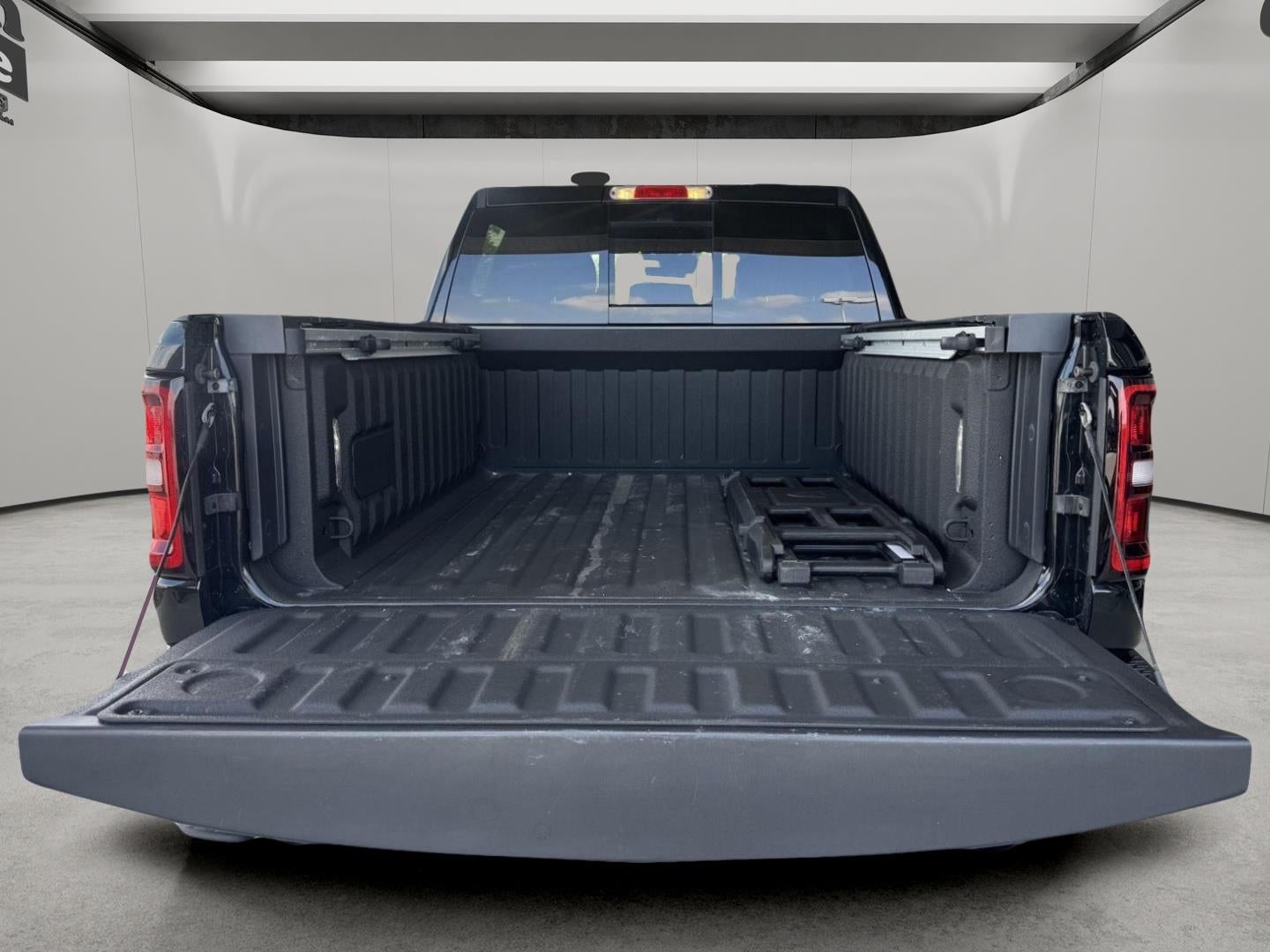 2025 RAM 1500 Rebel Crew Cab 4x4 5'7' Box