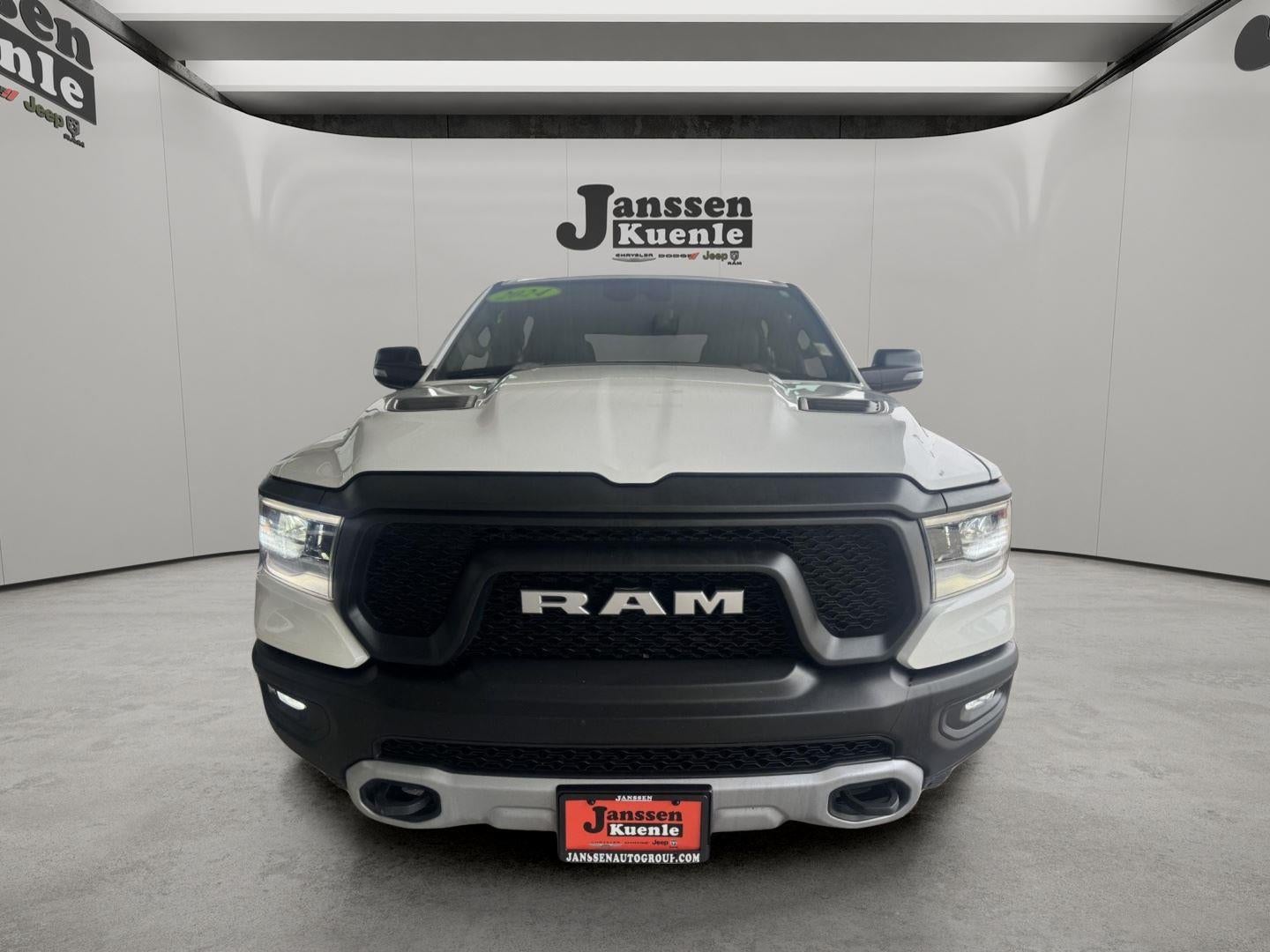 2024 RAM 1500 Rebel Crew Cab 4x4 5'7' Box