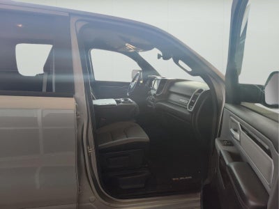 2022 RAM 1500 Big Horn Crew Cab 4x4 6'4' Box