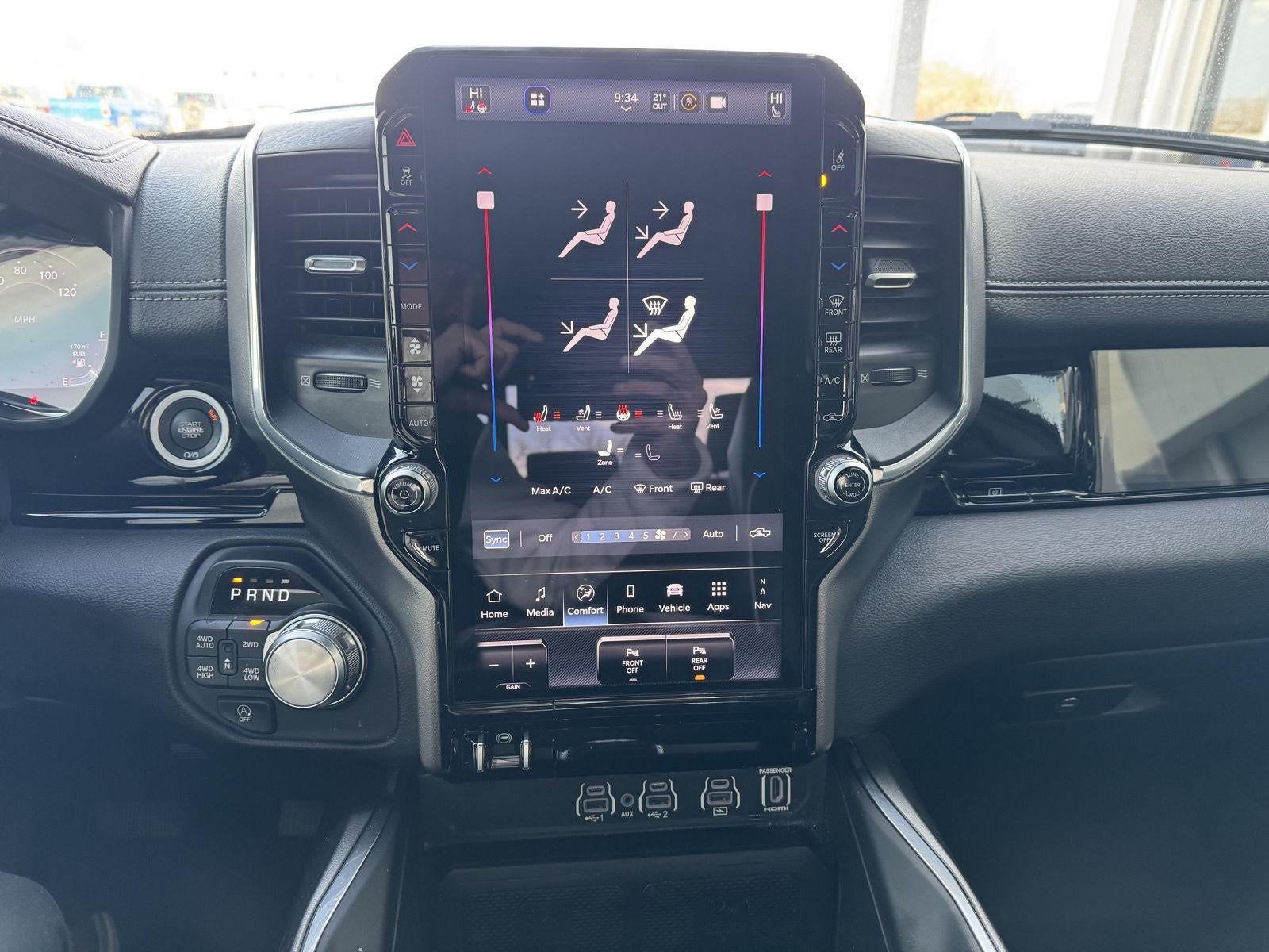 2025 RAM 1500 Laramie