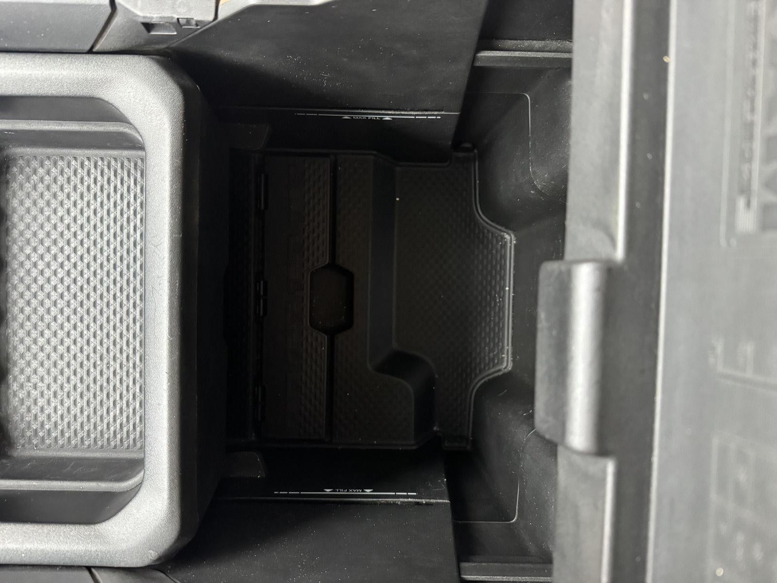 2019 RAM 1500 Laramie Crew Cab 4x4 6'4' Box