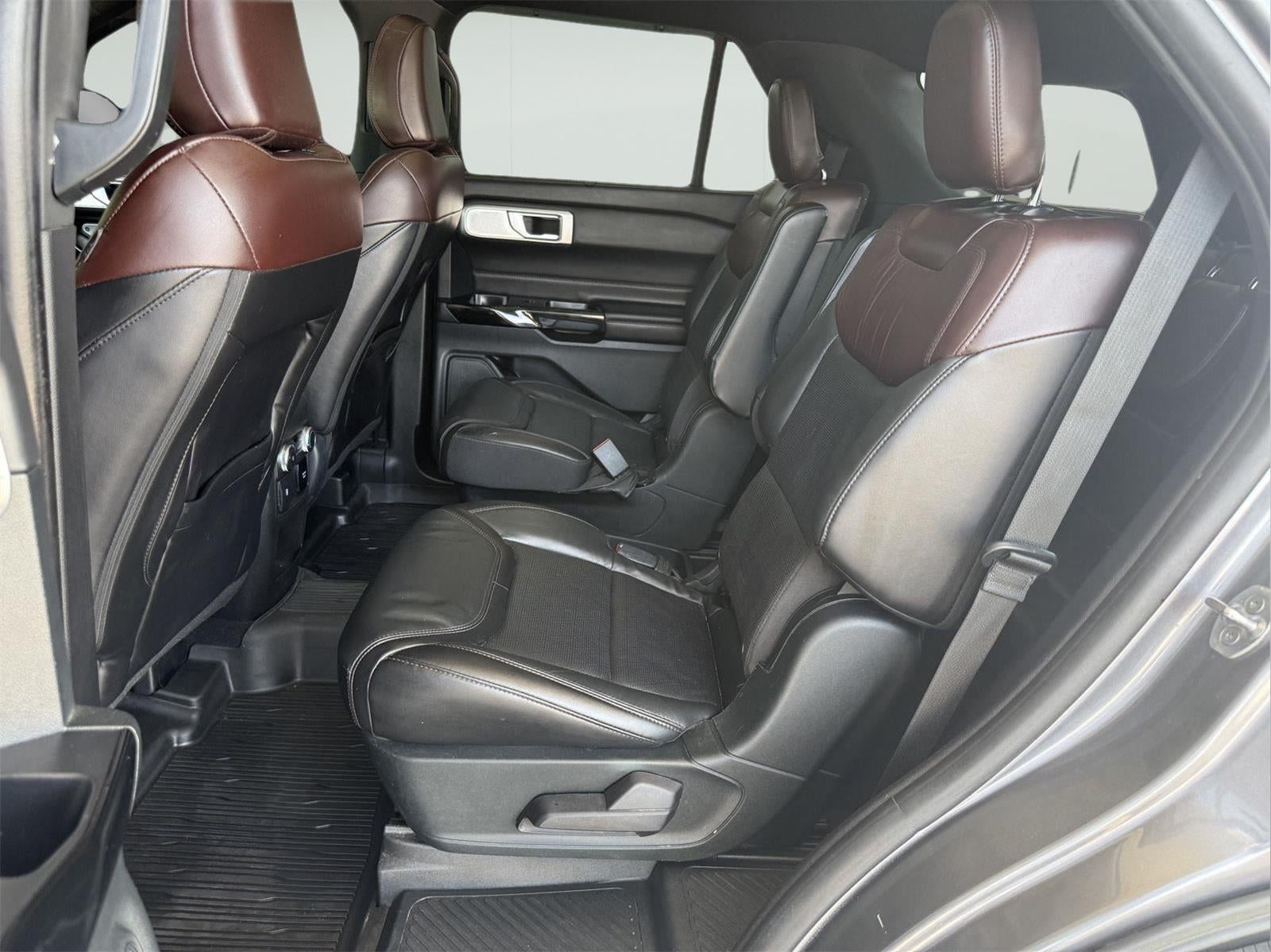 2021 Ford Explorer Platinum