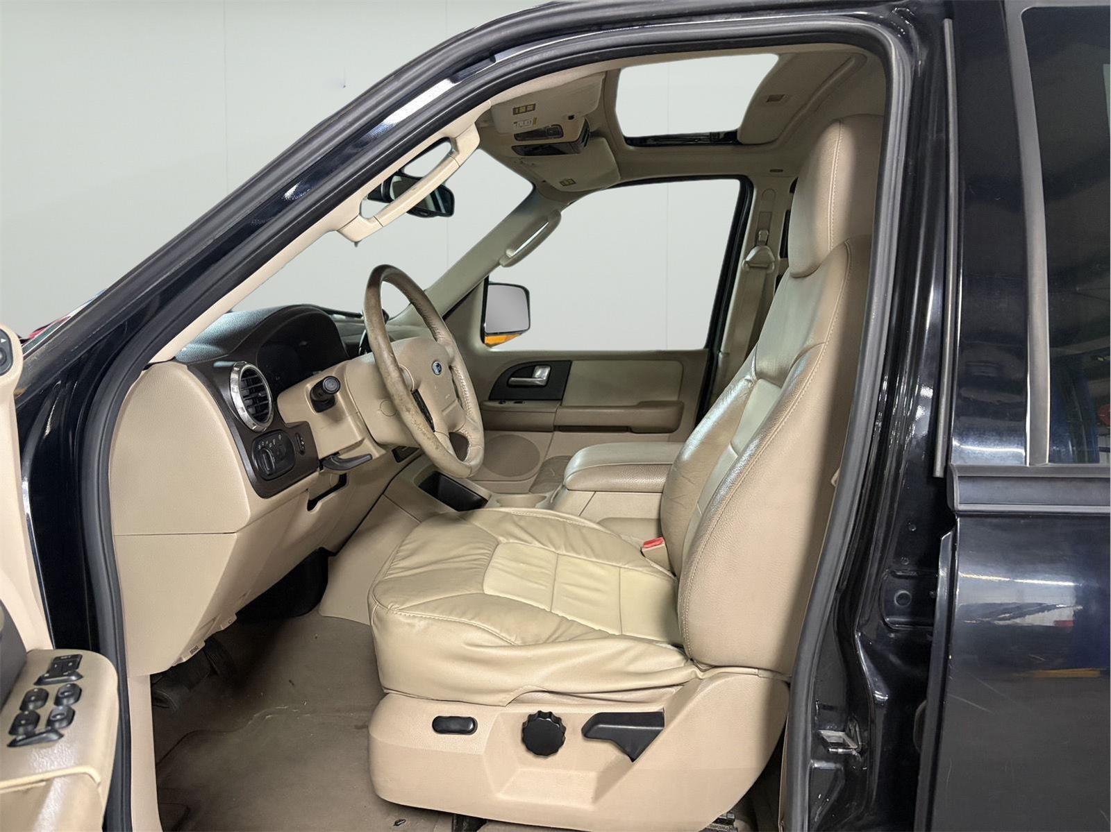 2003 Ford Expedition Eddie Bauer