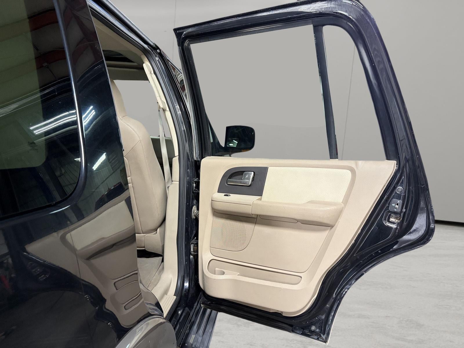 2003 Ford Expedition Eddie Bauer