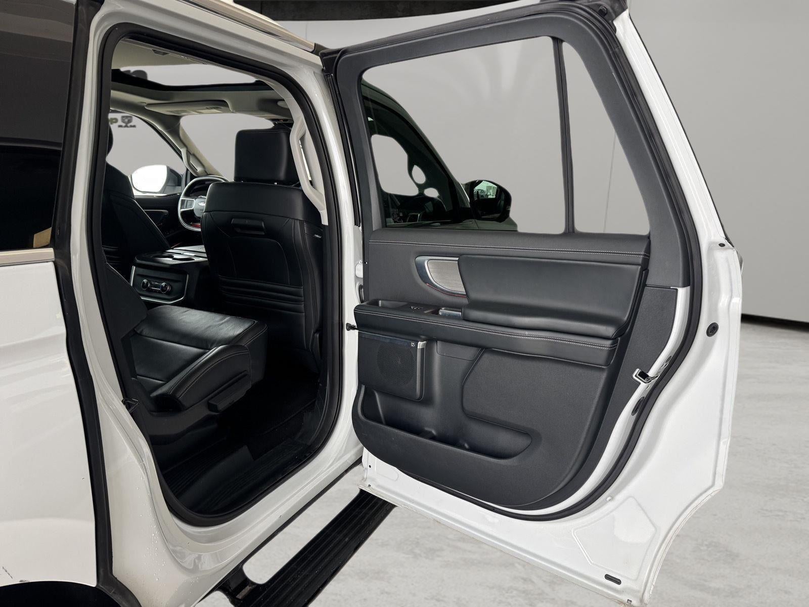 2025 Ford Expedition Platinum MAX