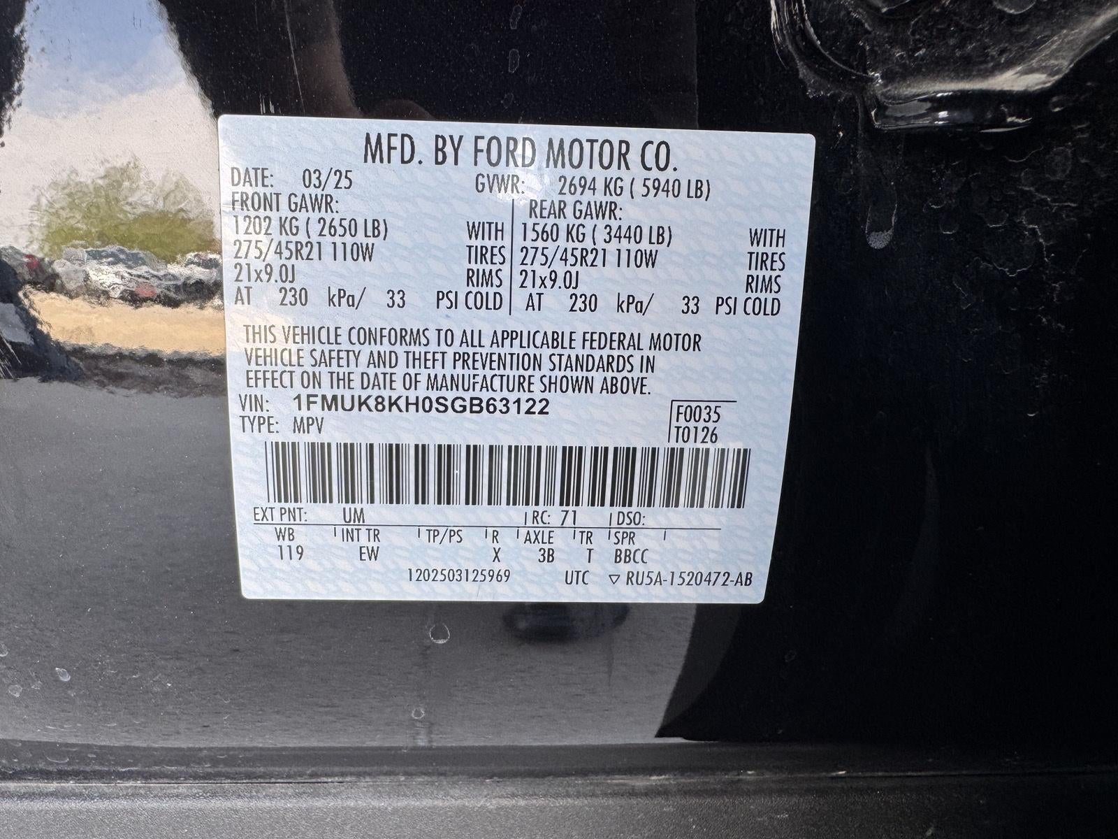 2025 Ford Explorer ST-Line