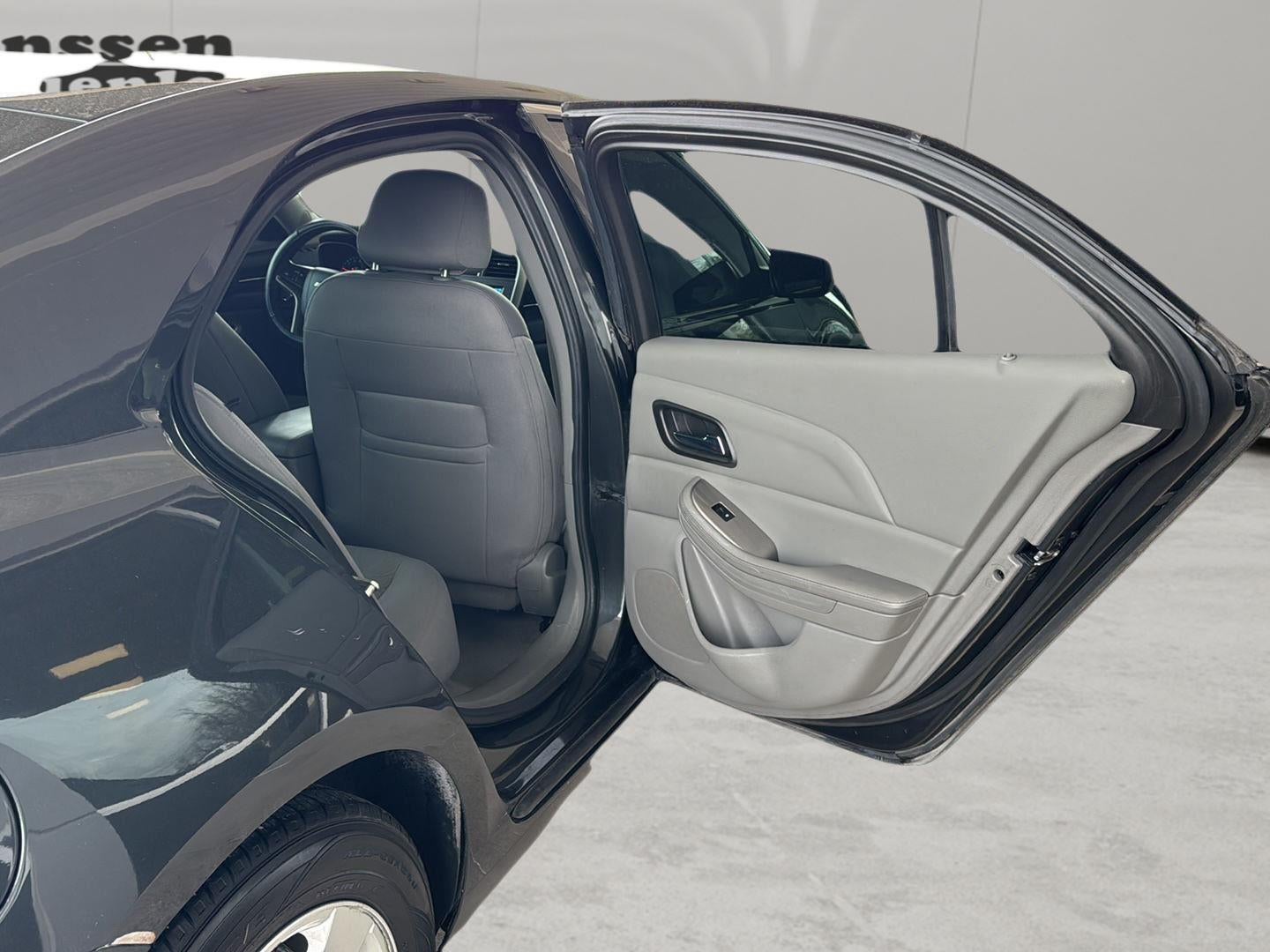 2015 Chevrolet Malibu LS