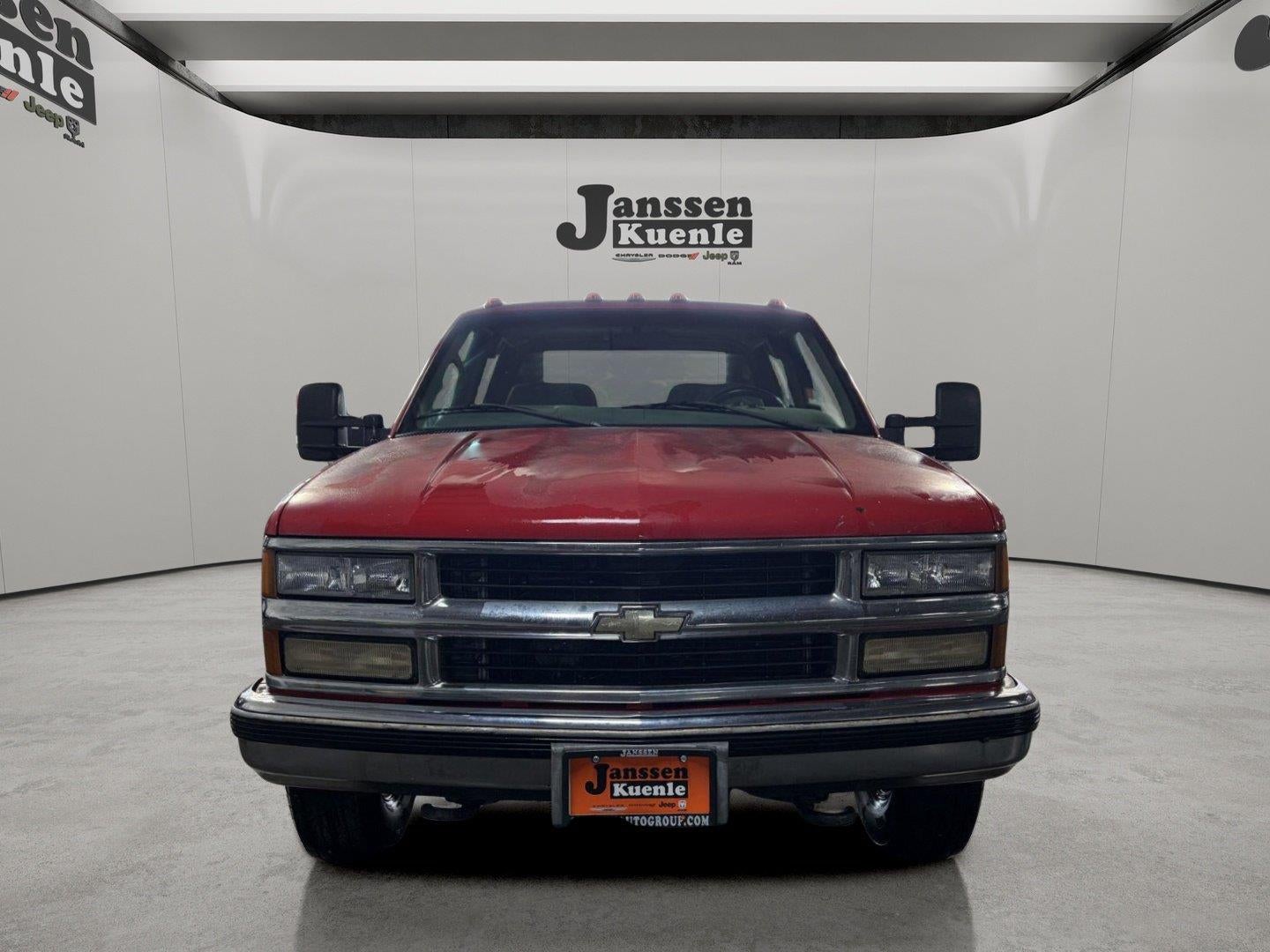 2000 Chevrolet C3500 Chassis 4dr 168.5' WB