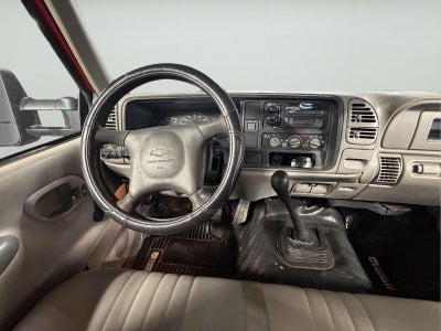 2000 Chevrolet C3500 Chassis 4dr 168.5' WB