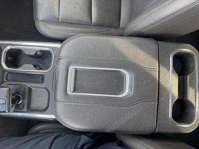 2022 Chevrolet Silverado 1500 4WD Crew Cab Short Bed LTZ