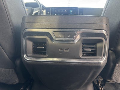 2022 Chevrolet Silverado 1500 4WD Crew Cab Short Bed LTZ