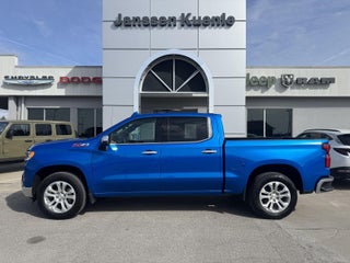 2022 Chevrolet Silverado 1500 4WD Crew Cab Short Bed LTZ