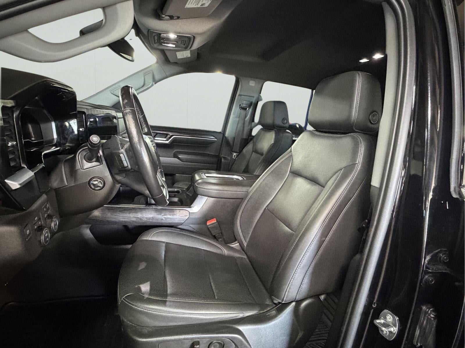 2022 Chevrolet Silverado 1500 4WD Crew Cab Short Bed LTZ
