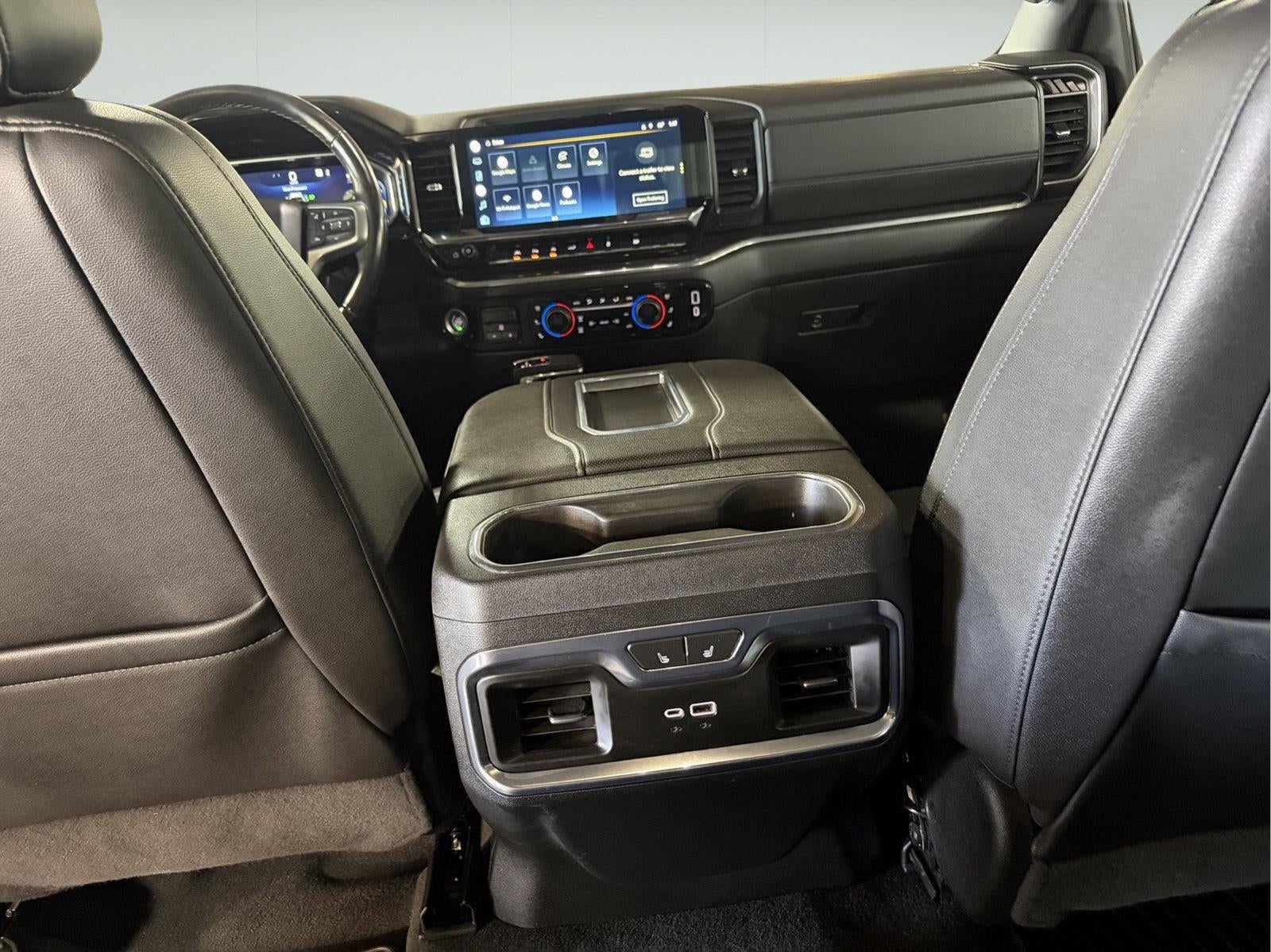 2022 Chevrolet Silverado 1500 4WD Crew Cab Short Bed LTZ