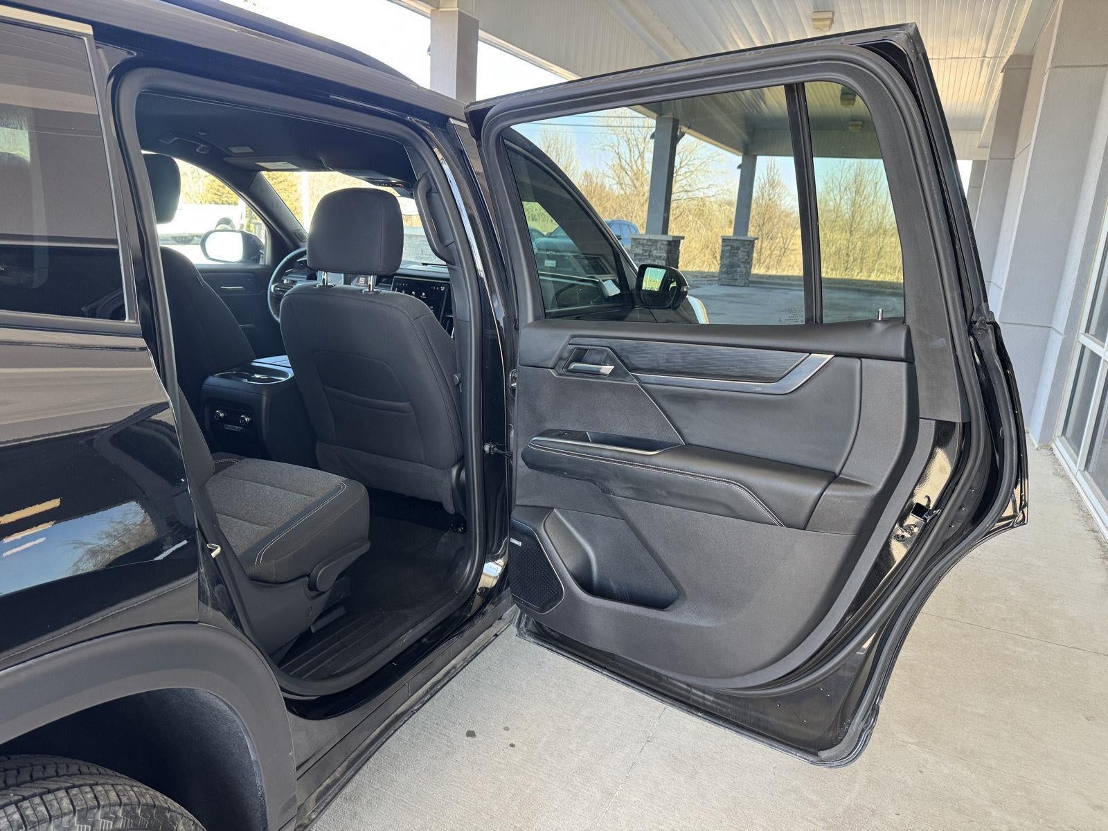 2025 GMC Acadia FWD Elevation