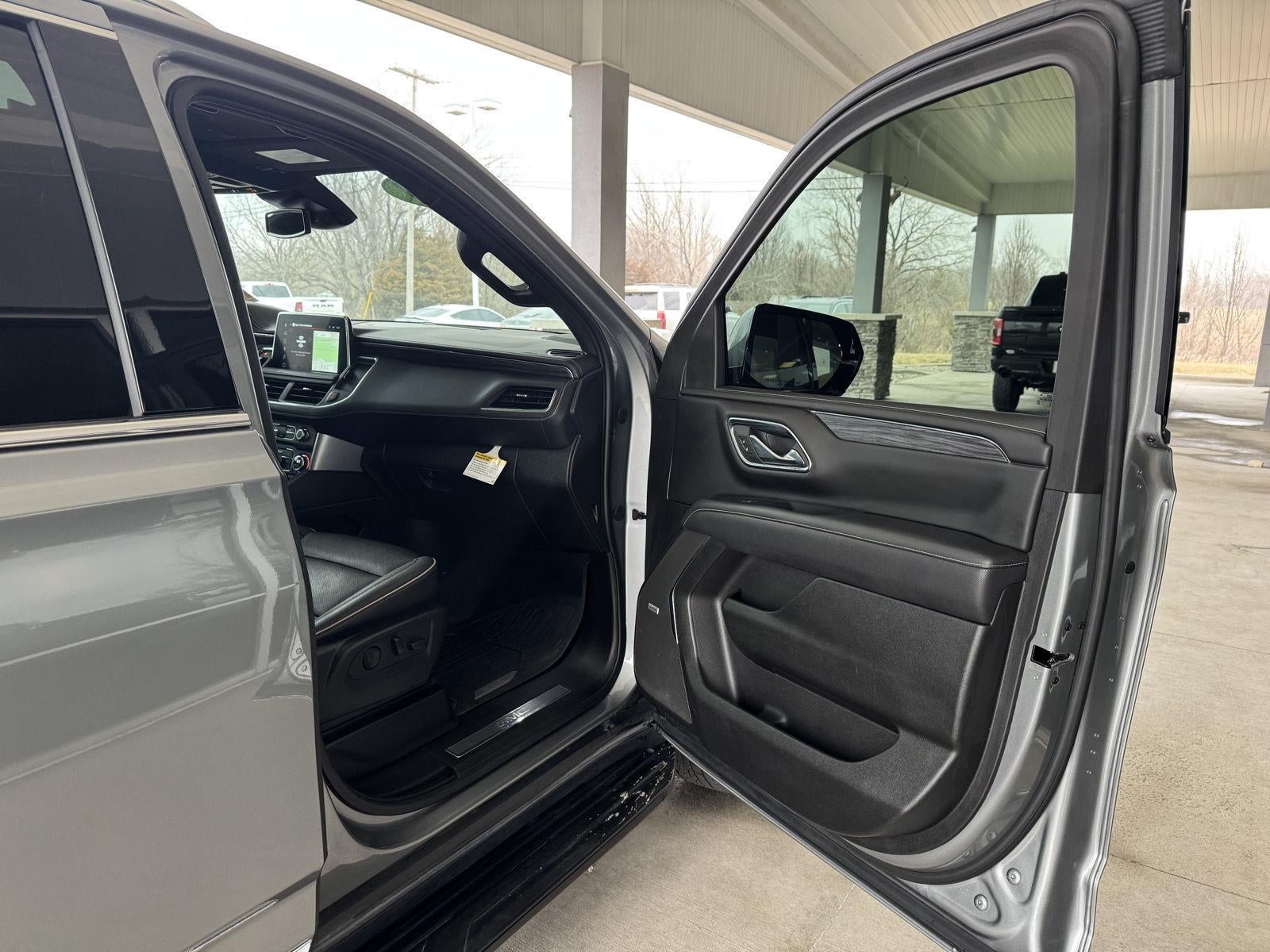 2023 GMC Yukon 4WD SLT