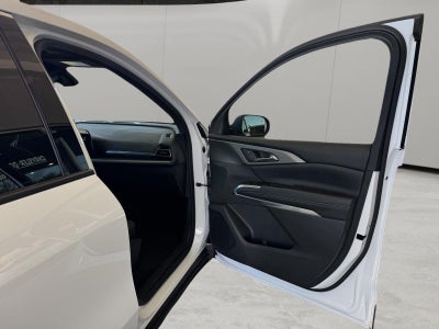 2024 Chevrolet Traverse AWD LT