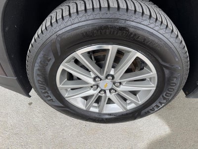 2023 Chevrolet Traverse AWD LT Cloth