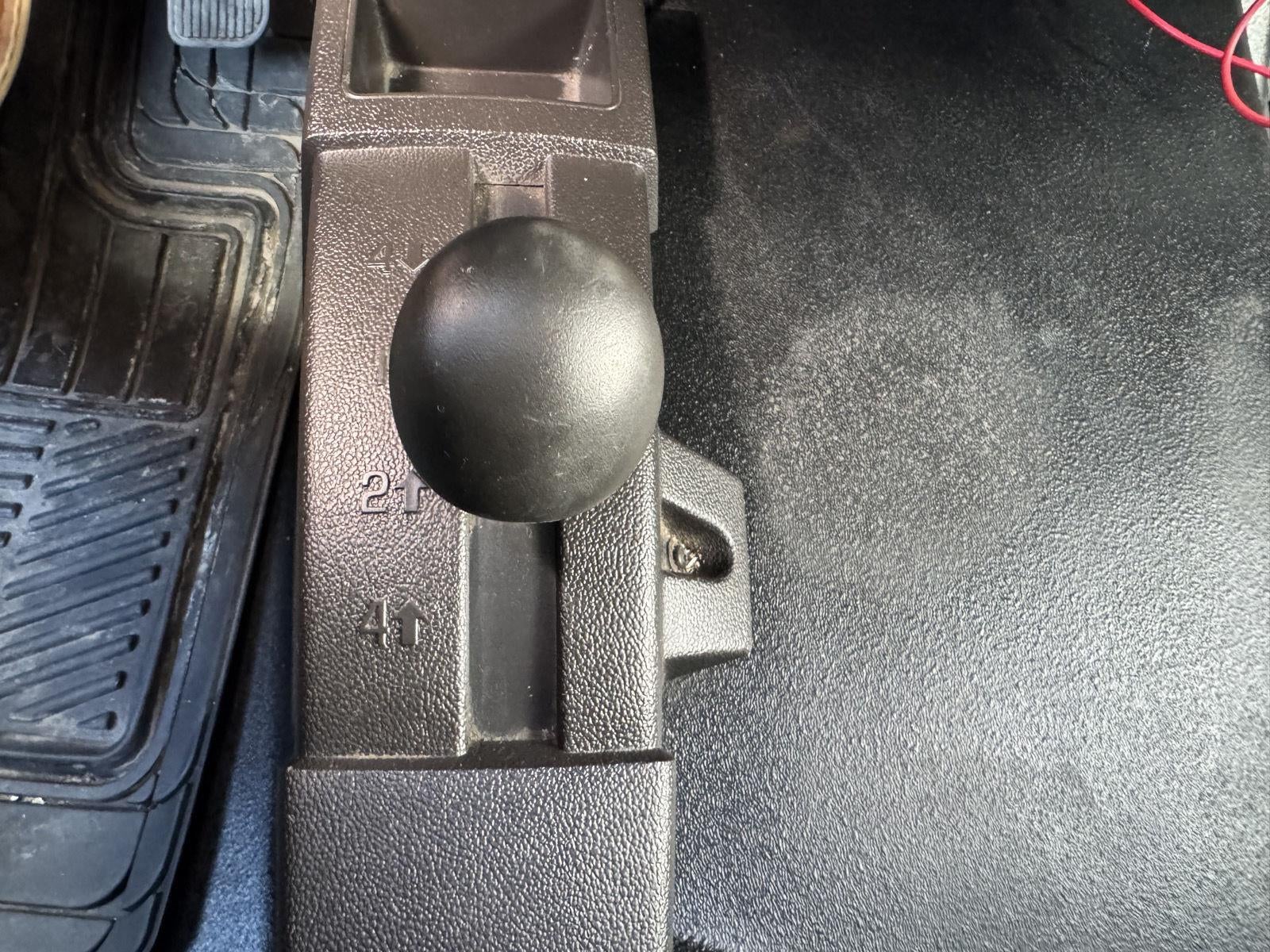 2016 GMC Sierra 2500HD 4WD Reg Cab 133.6'