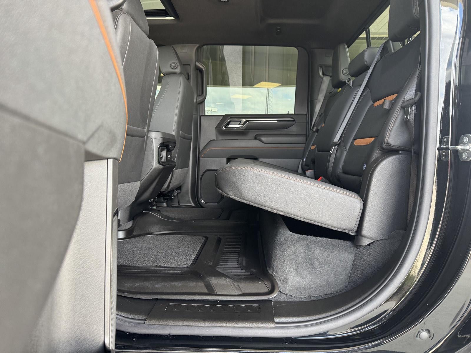 2026 GMC Sierra 2500HD Crew Cab, Standard Bed, AT4, 4WD