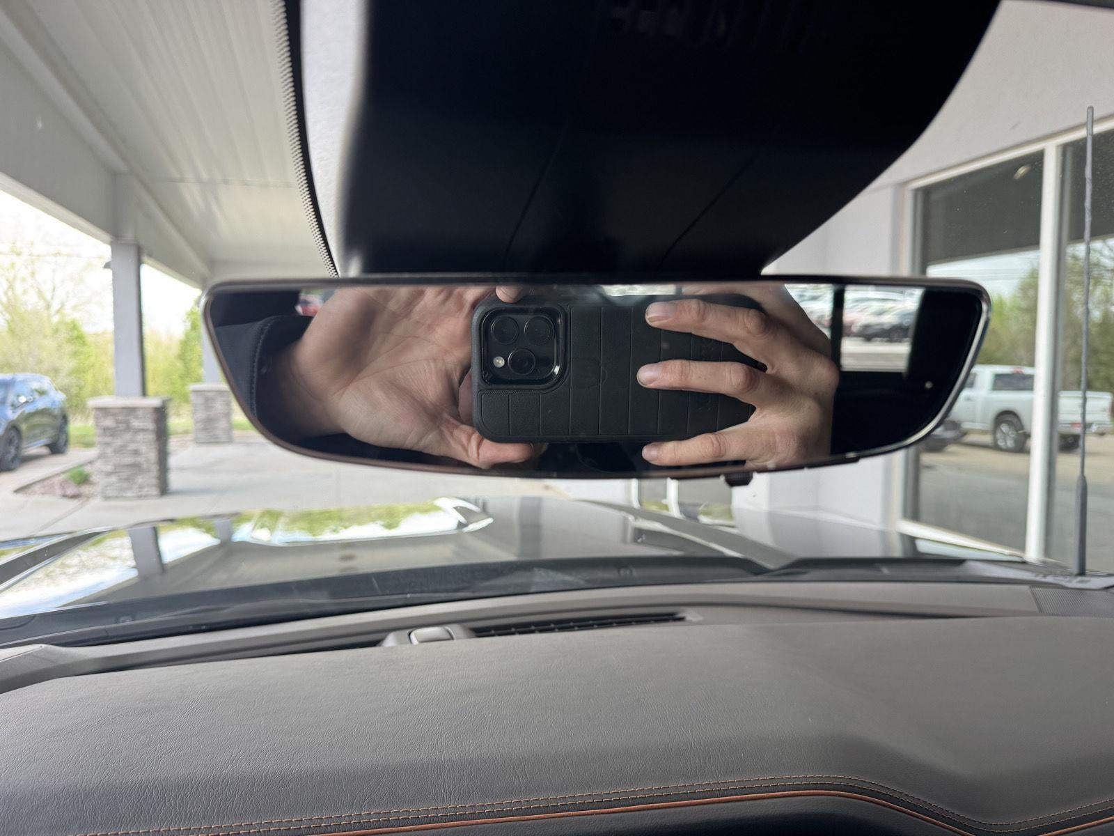 2026 GMC Sierra 2500HD Crew Cab, Standard Bed, AT4, 4WD