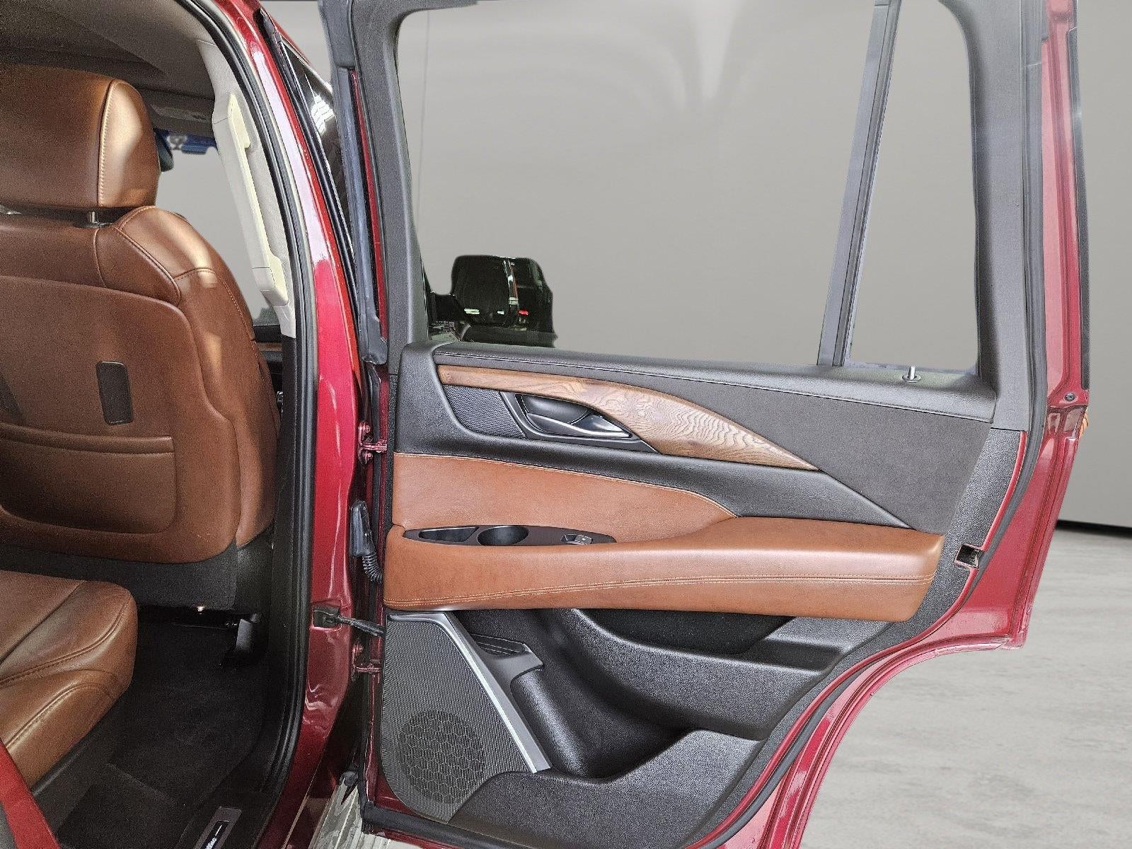 2018 Cadillac Escalade Premium Luxury