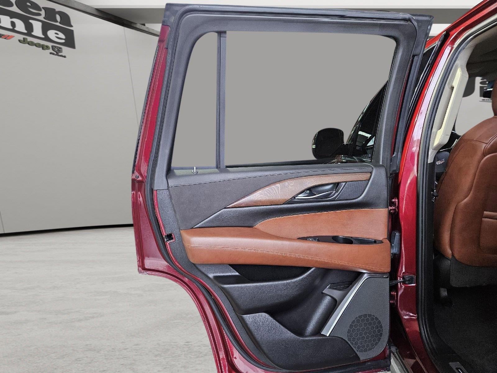 2018 Cadillac Escalade Premium Luxury