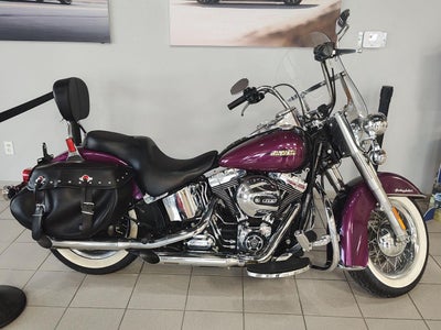 2016 Harley-Davidson Heritage Softail Classic Base