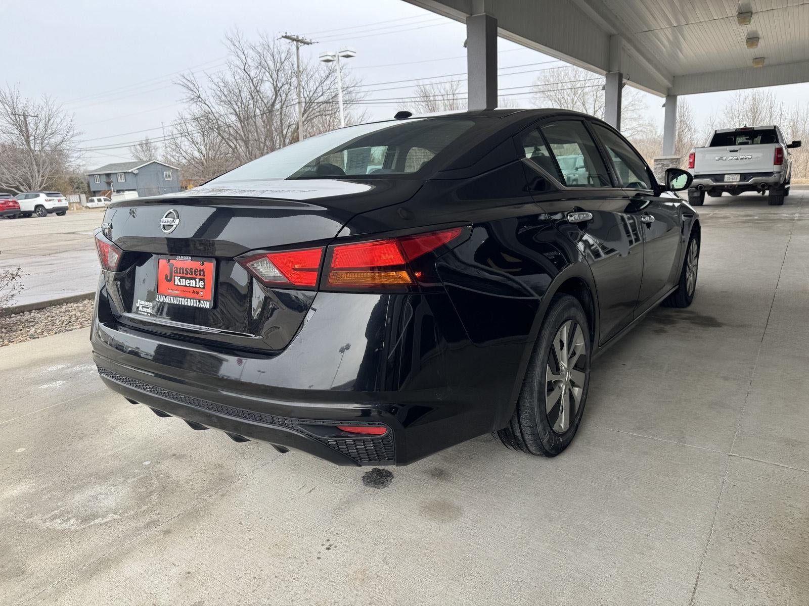 2020 Nissan Altima S FWD