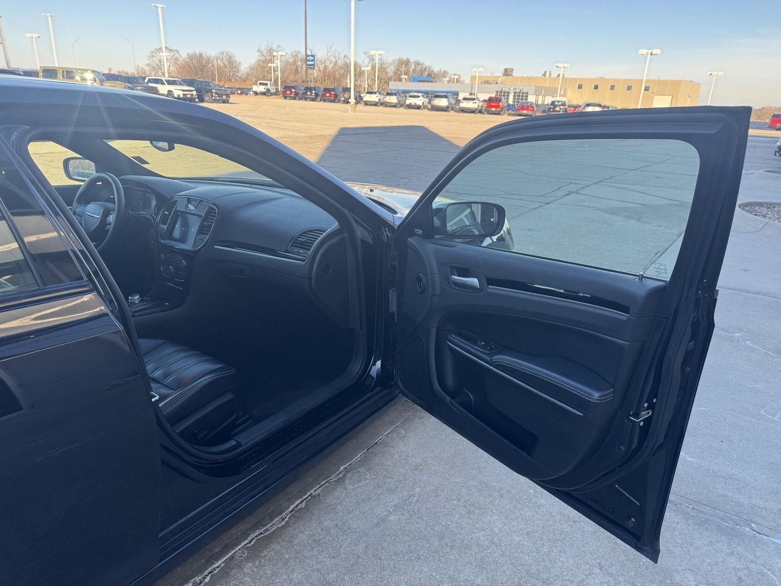 2023 Chrysler 300 300S