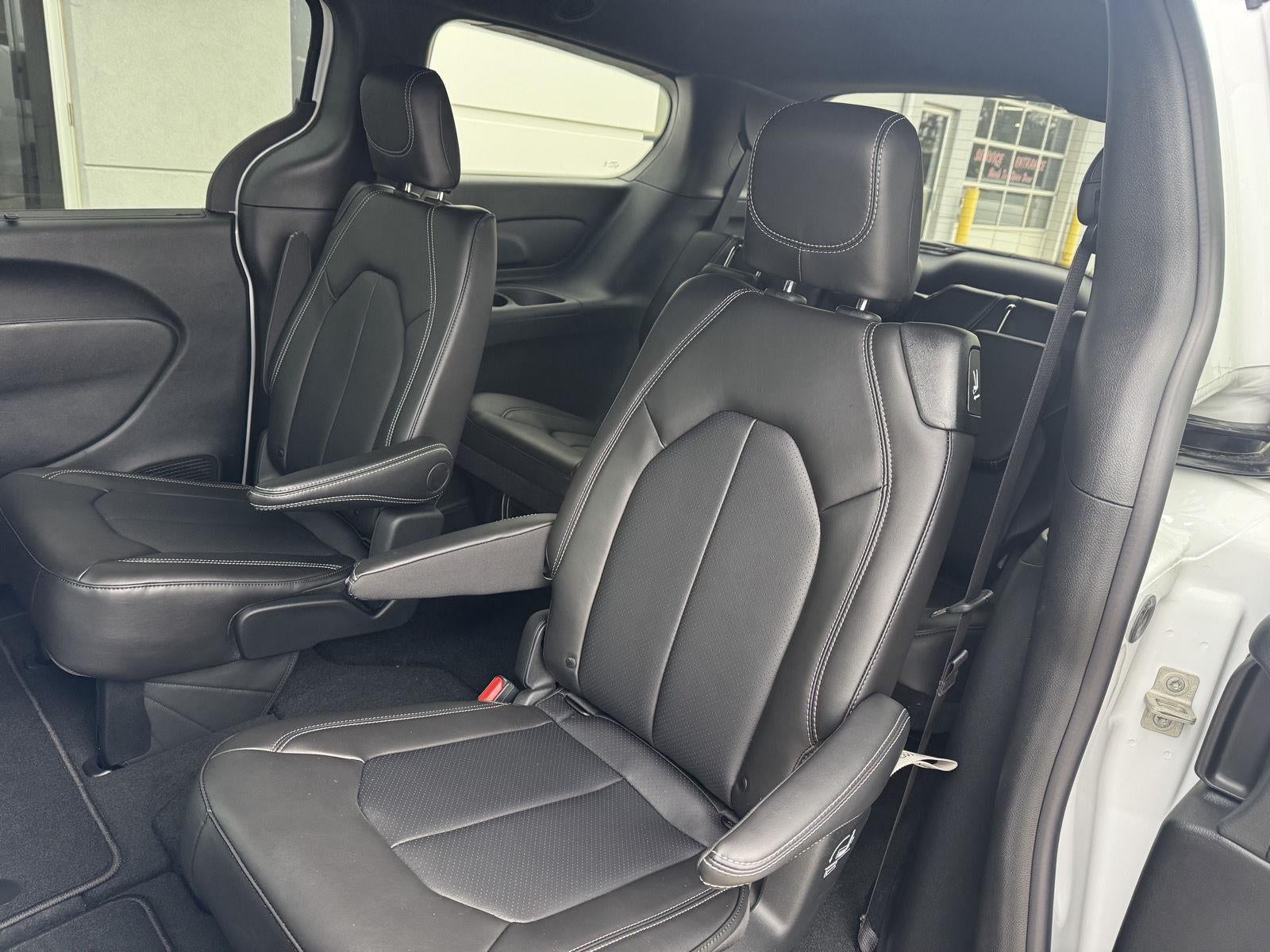 2026 Chrysler Pacifica PACIFICA SELECT