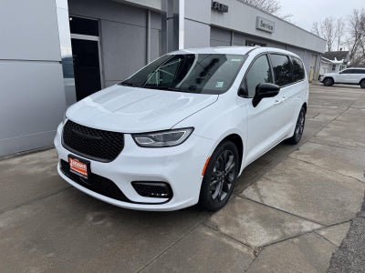 2026 Chrysler Pacifica PACIFICA SELECT