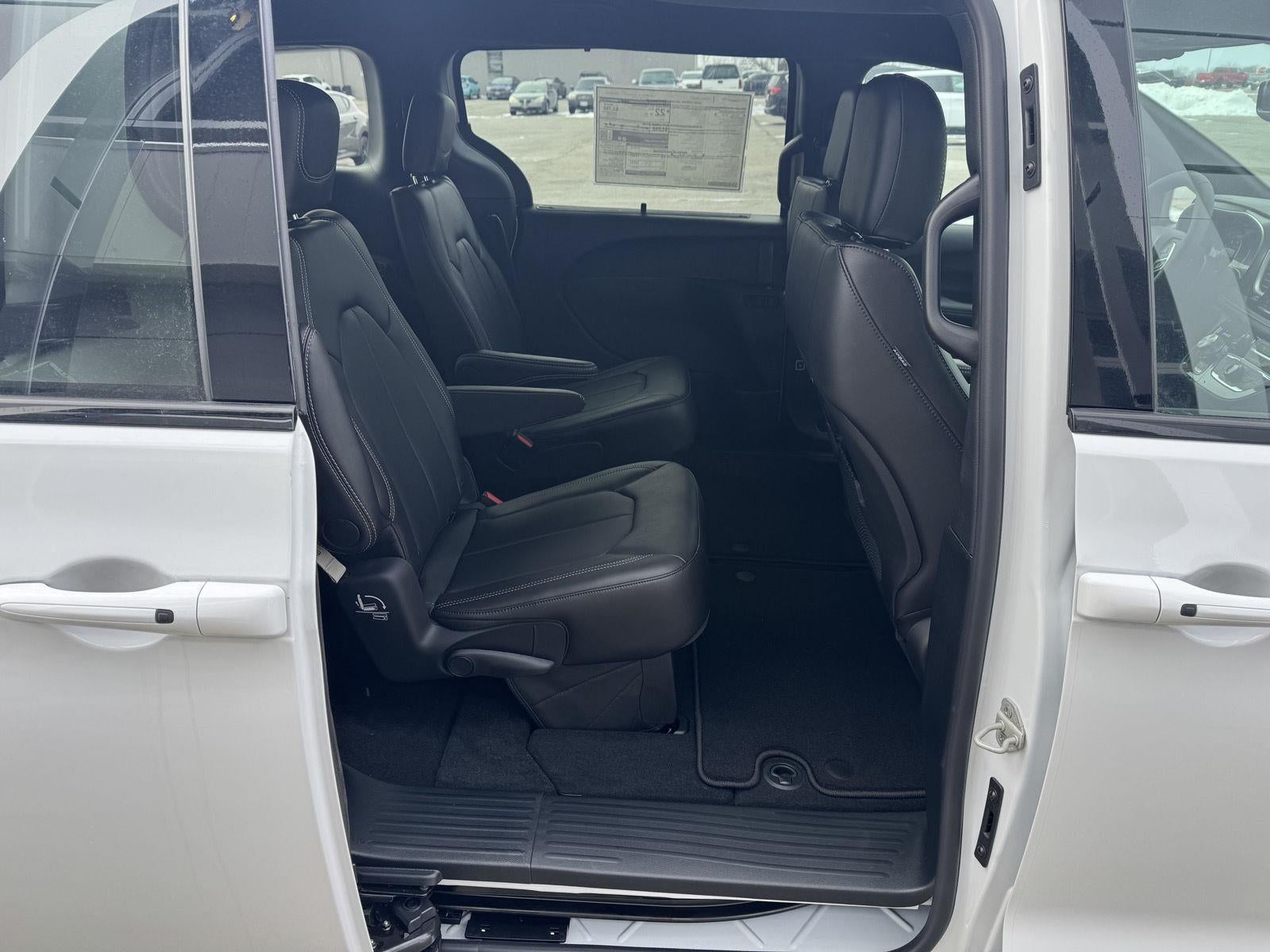 2026 Chrysler Pacifica PACIFICA SELECT