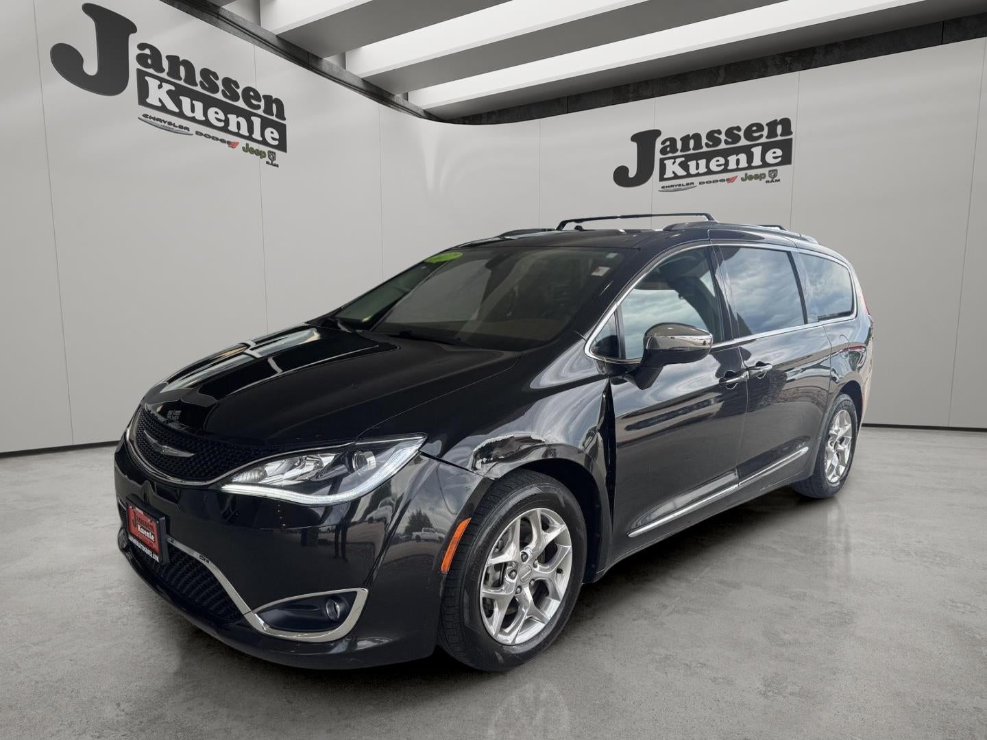 2017 Chrysler Pacifica Limited
