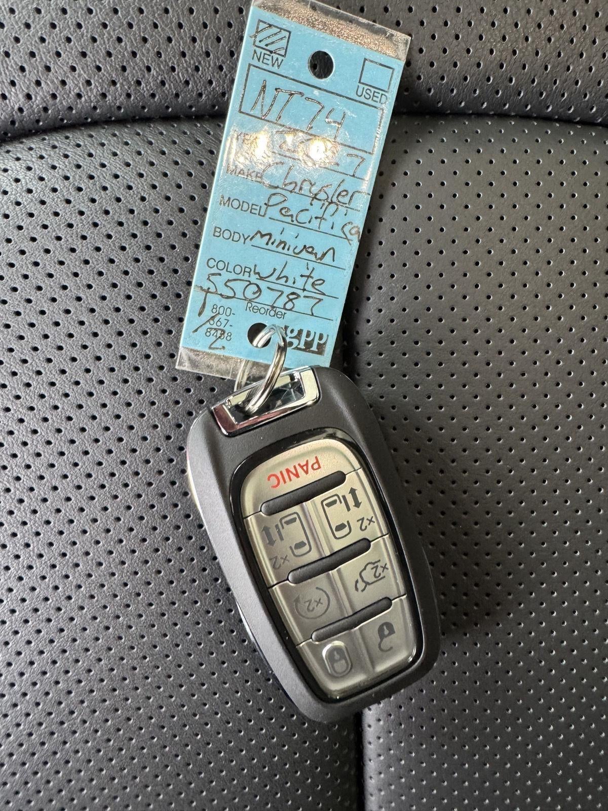 2027 Chrysler Pacifica PACIFICA LIMITED AWD