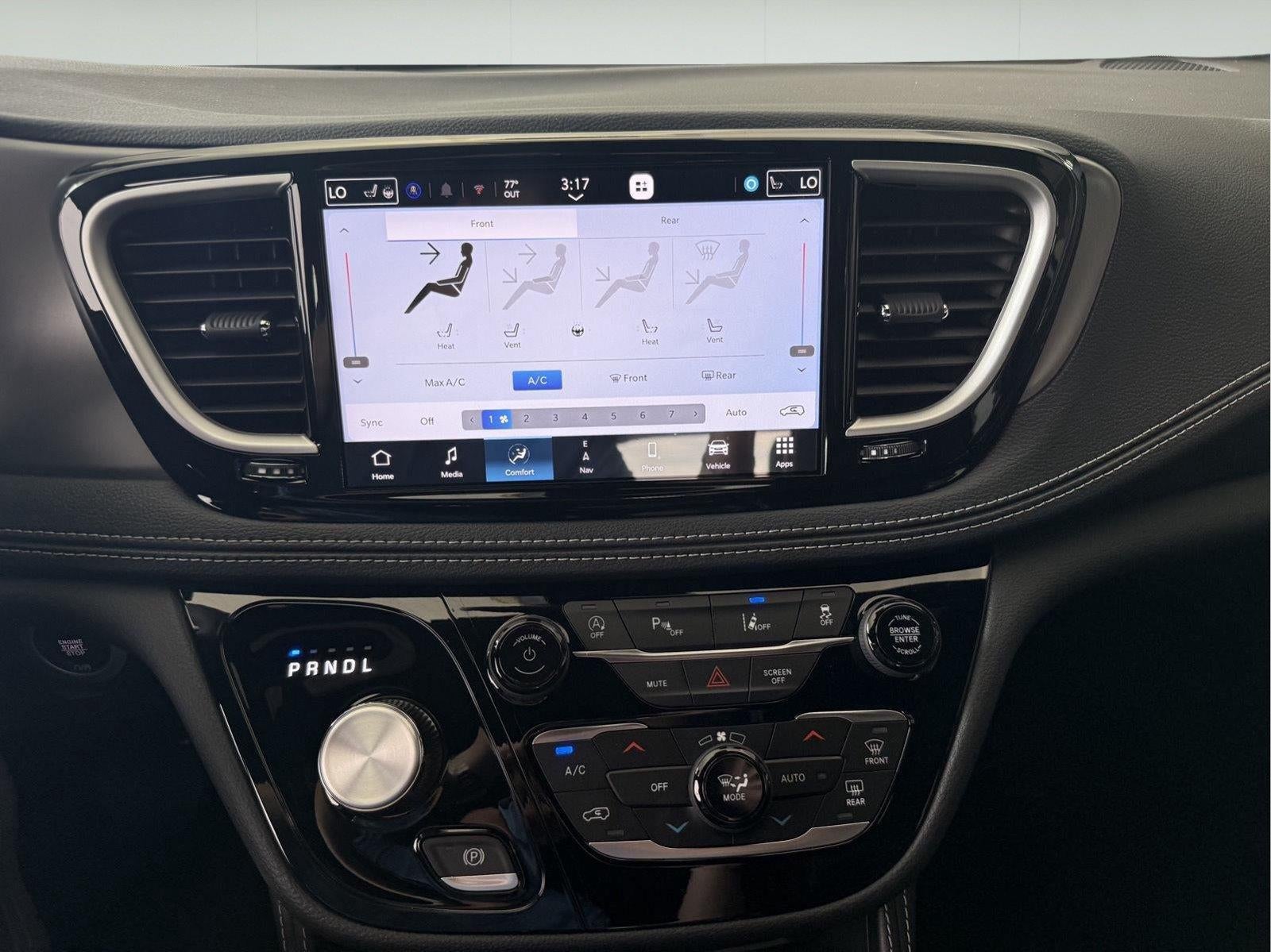 2027 Chrysler Pacifica PACIFICA LIMITED AWD