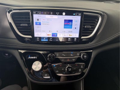 2027 Chrysler Pacifica PACIFICA LIMITED AWD