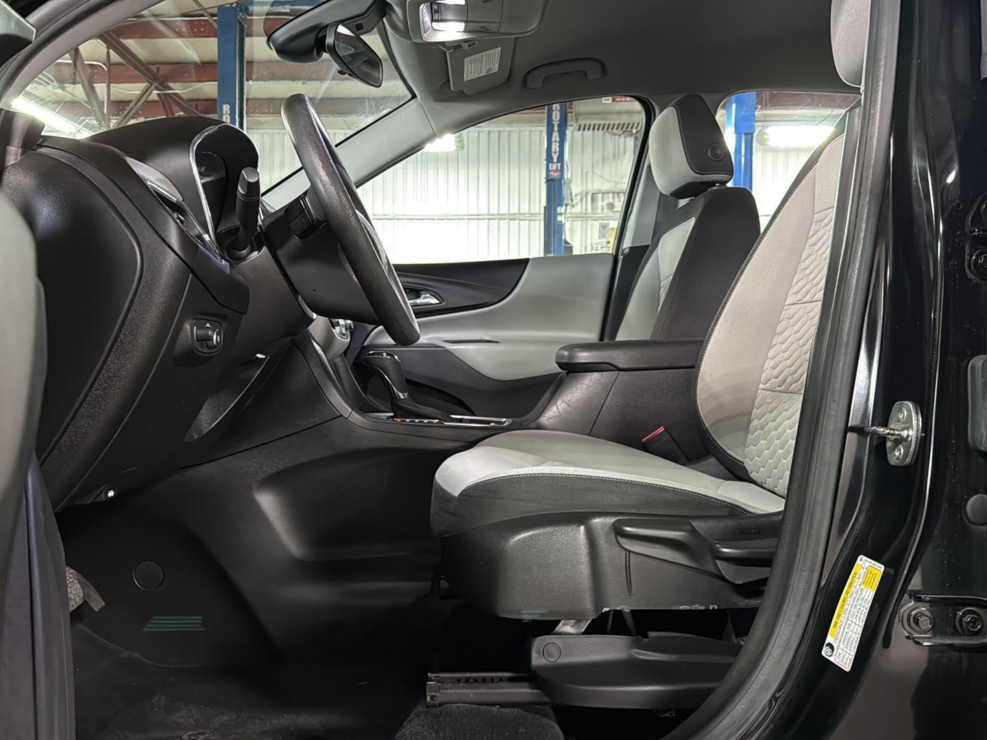 2021 Chevrolet Equinox FWD LS