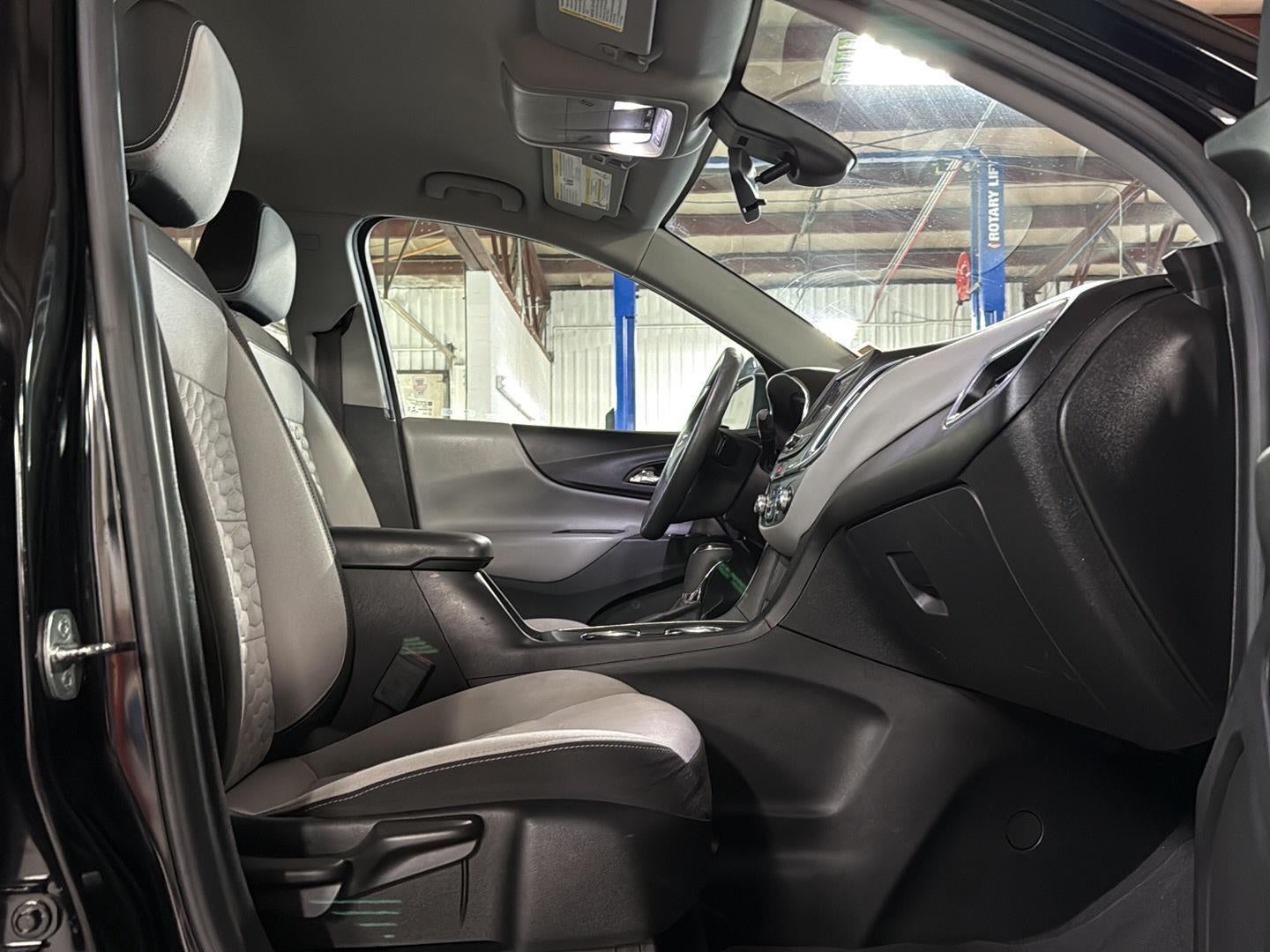 2021 Chevrolet Equinox FWD LS